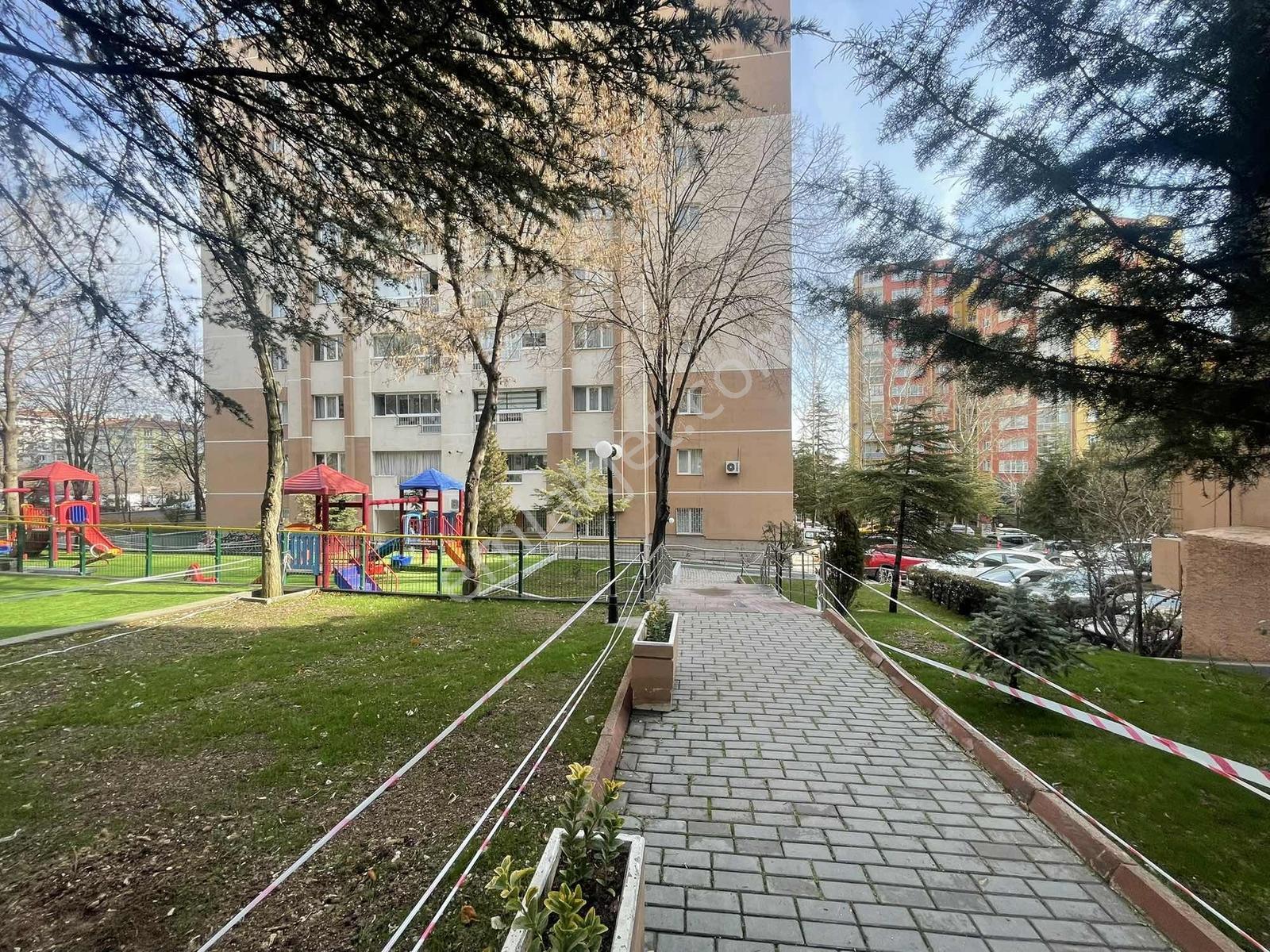 Sayıştay Sitesinde Metroya Yakın Kiralık 3+1 Daire - Görsel 13