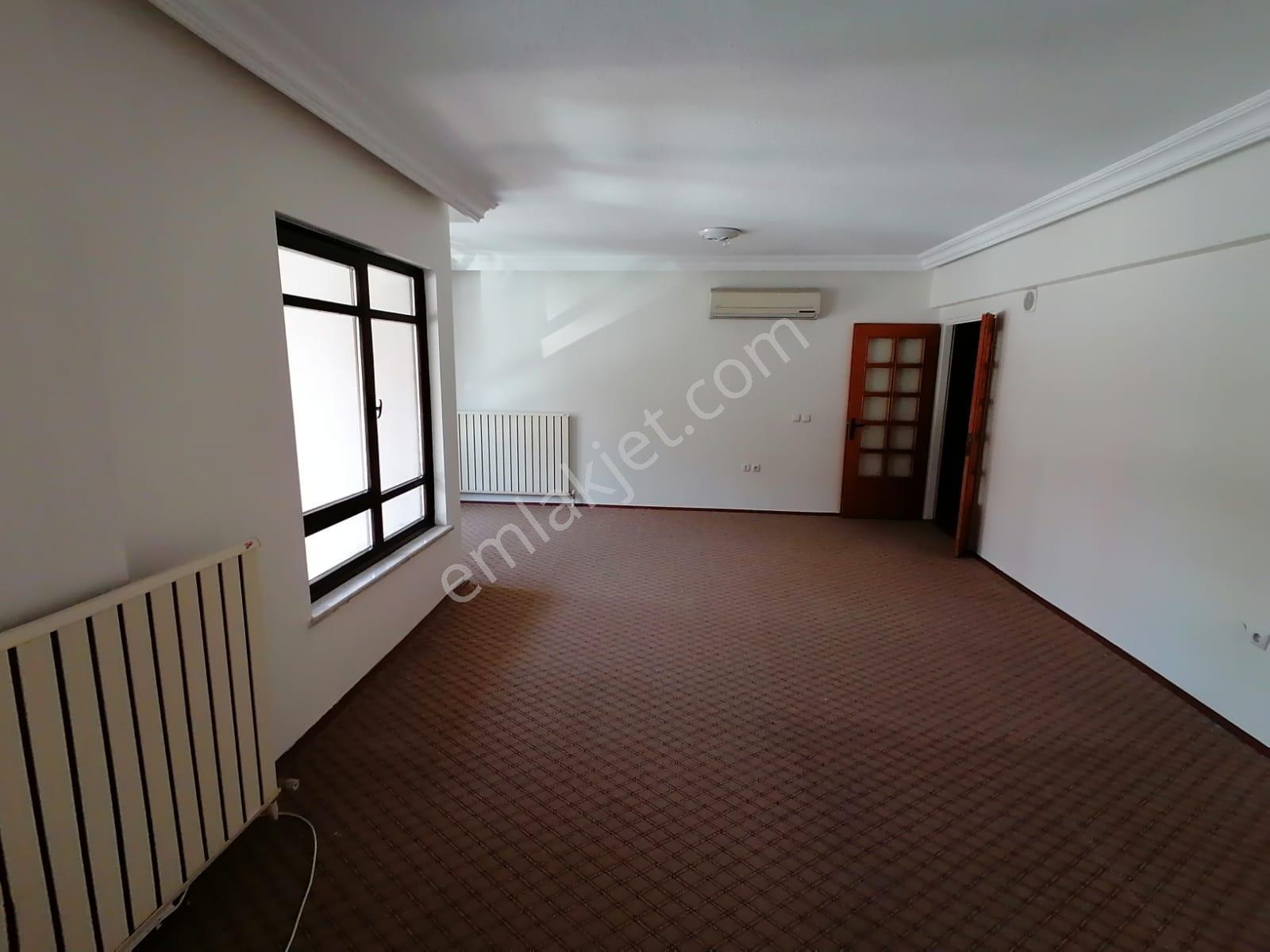 Gop Ust Kozada 1.kat İçi Bakımlı Ön Cephe Kombili 2+1 Kiralık Daire - Görsel 9