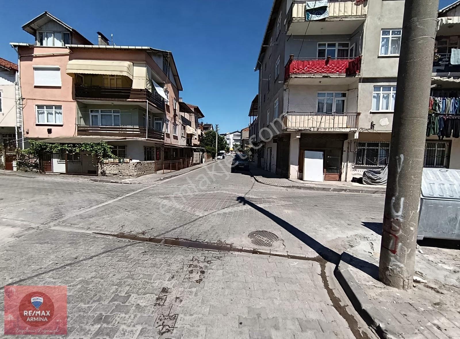 Cihan Hastanesi Yakınında 3 Kat İmarlı 349 M² Köşe Konut Arsası - Görsel 12