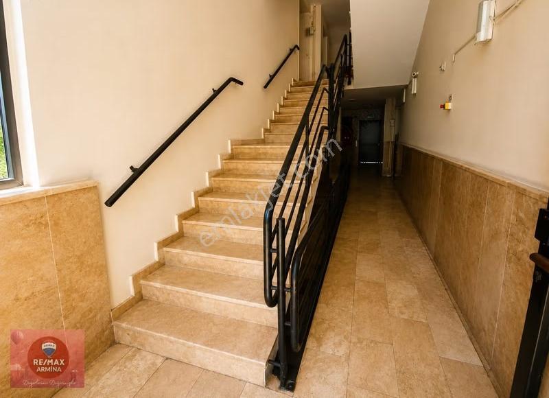 Remax Arminadan Kent Konut 3. Etapta Manzaralı Ara Kat 2+1 Daire - Görsel 9