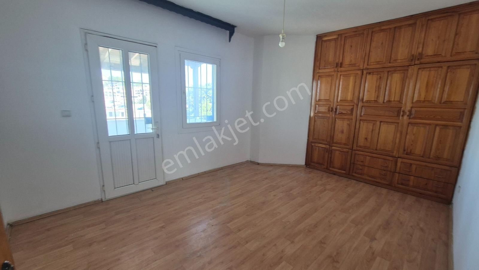 Bodrum'da Merkezi Konumda Kiralık Tam Müstakil Dubleks - Görsel 27