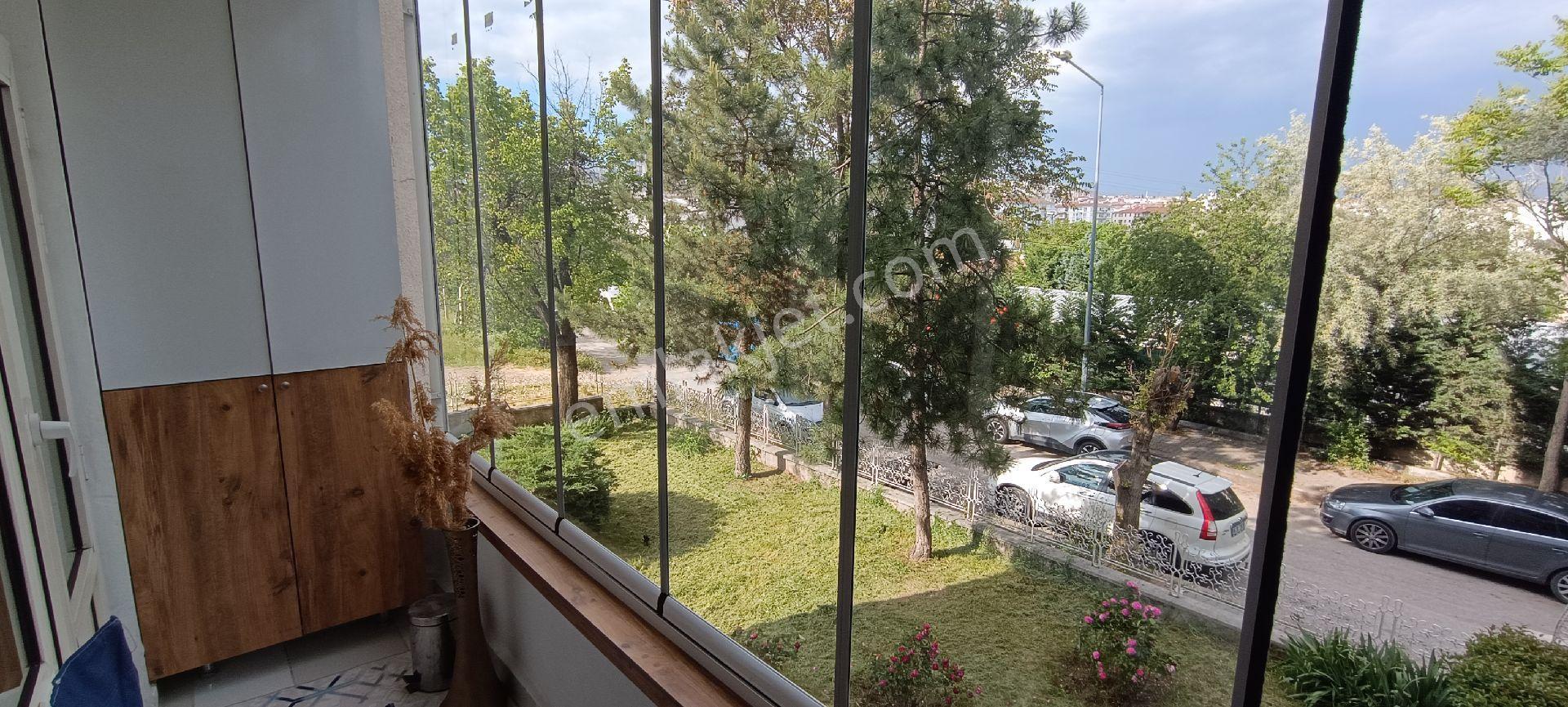 Sahibinden Yapılı 1.kat 3+1 Önü Açık Mükemmel Konum - Görsel 34