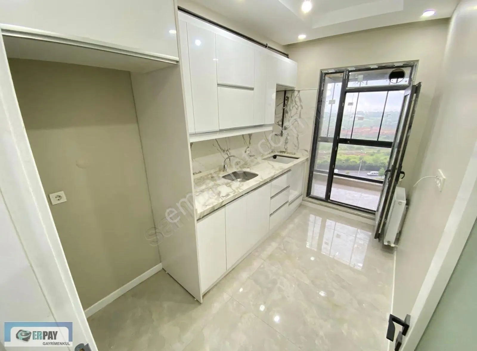 Erpay İnşaat'tan Habipler Mah.3+1 110m² Site İçerisin'de