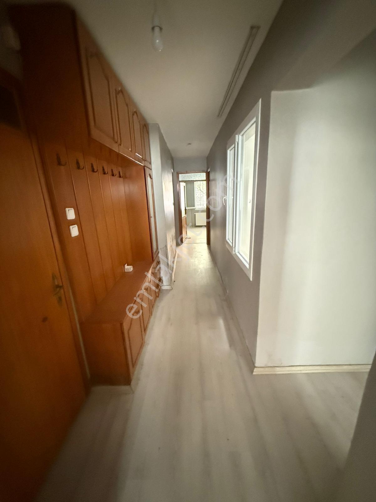 Buca Hasan Ağa Bahçesi Yakını 3+1 Doğalgazlı Bahçe Katı - Görsel 13