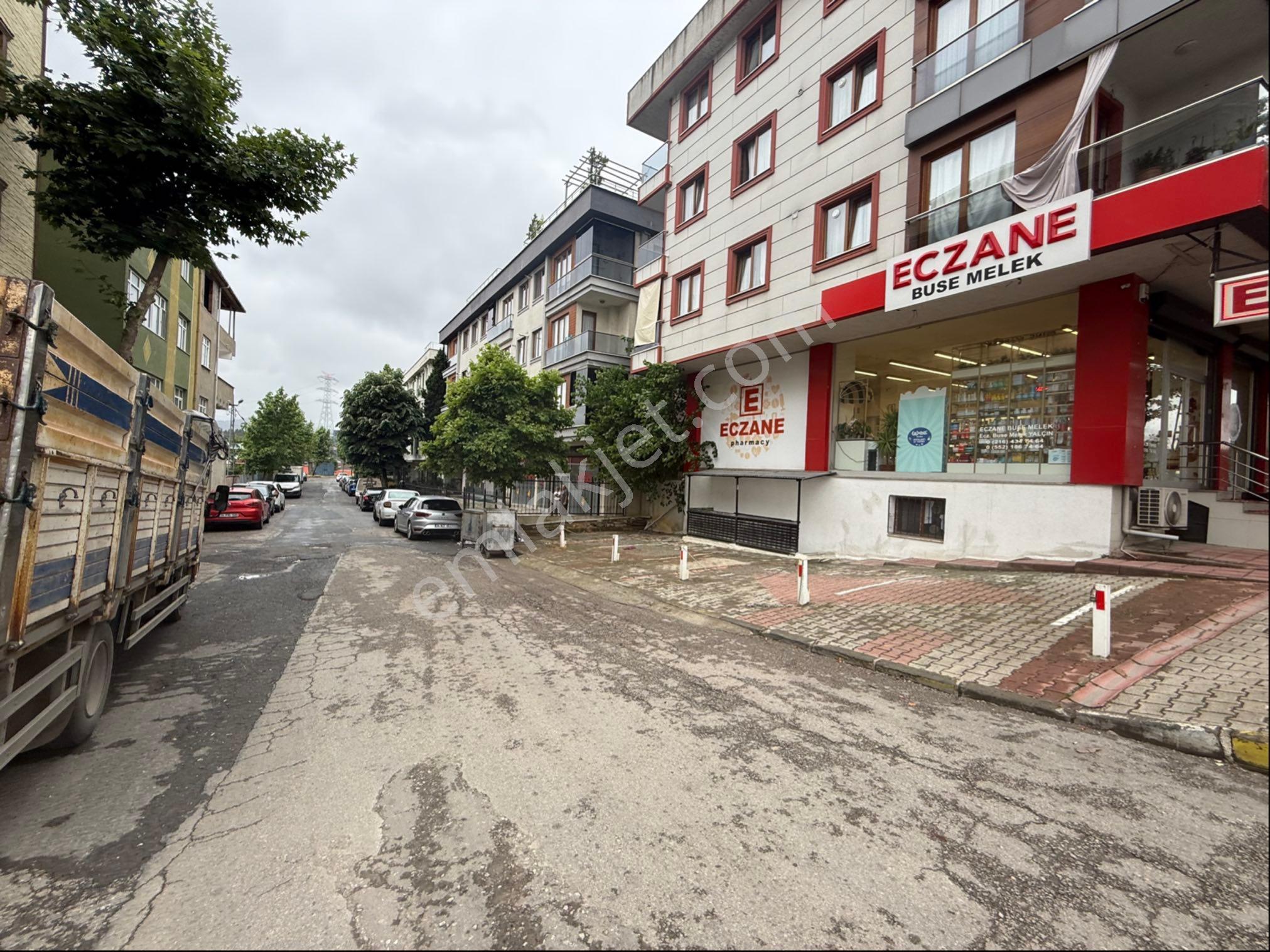 Samandıra Da Ana Caddeye Yakın Kıralık Depolu 130 M2 Dükkan - Görsel 9