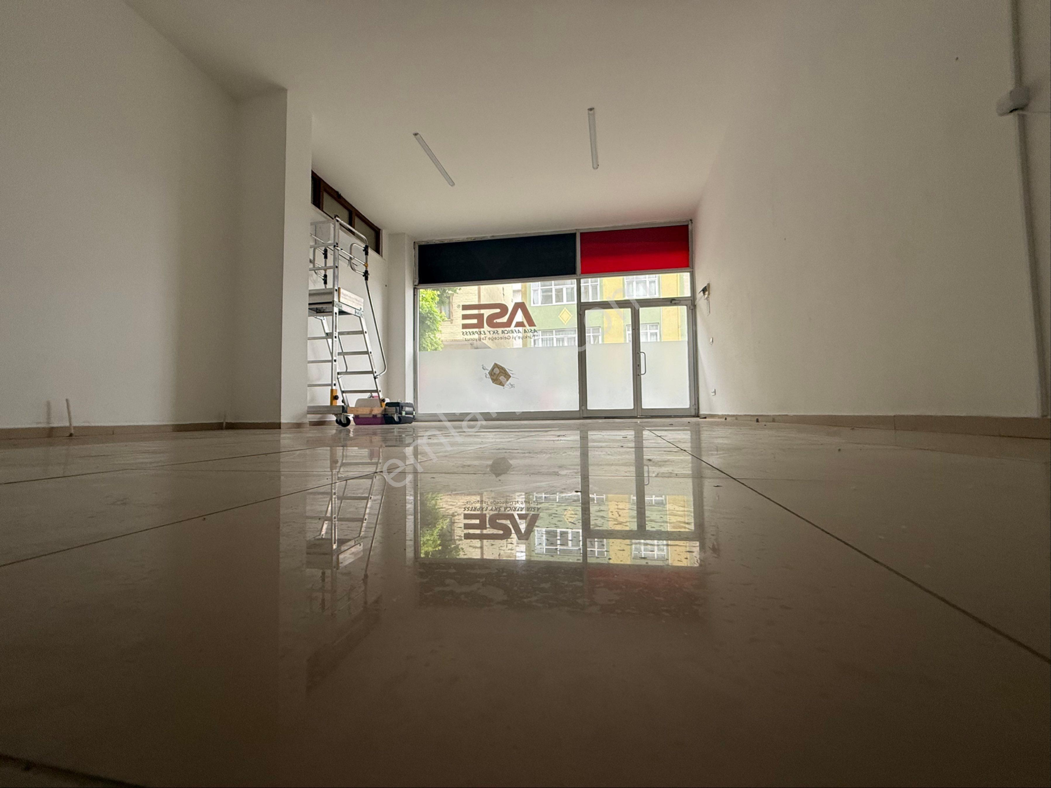 Samandıra Da Ana Caddeye Yakın Kıralık Depolu 130 M2 Dükkan - Görsel 17