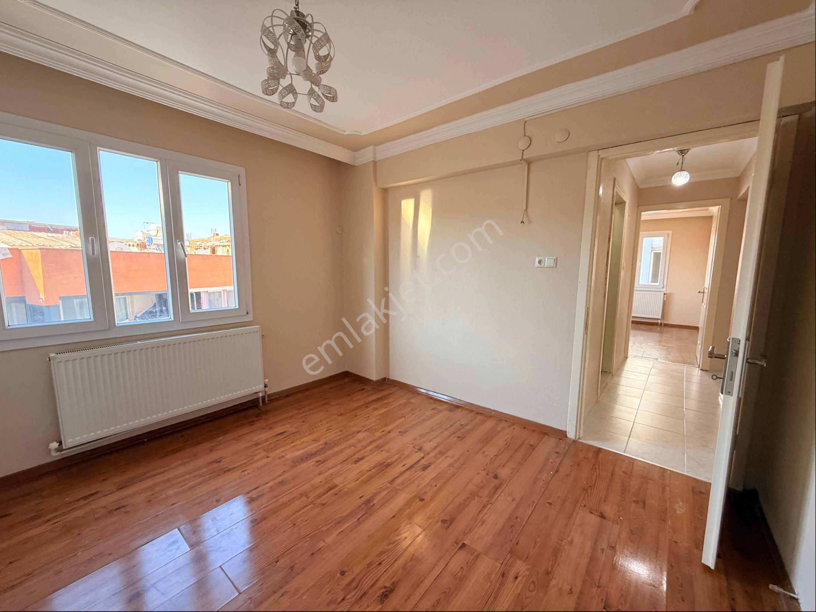 Torbalı Tepeköy İzban Durağı Karşısı Site İçi 3+1 Arakat Asansörlü Bakımlı Kiralık Daire - Görsel 13