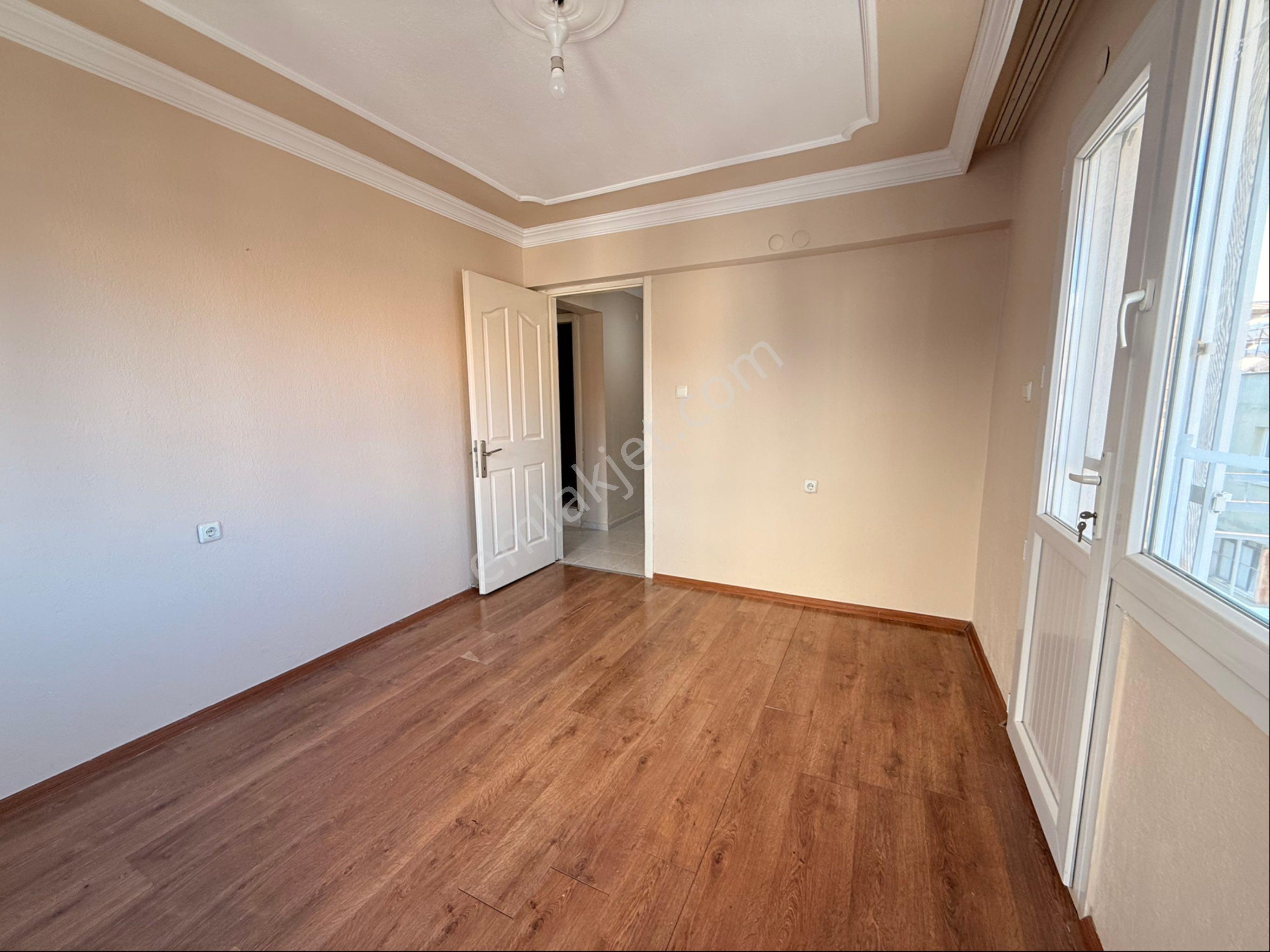 Torbalı Tepeköy İzban Durağı Karşısı Site İçi 3+1 Arakat Asansörlü Bakımlı Kiralık Daire - Görsel 20