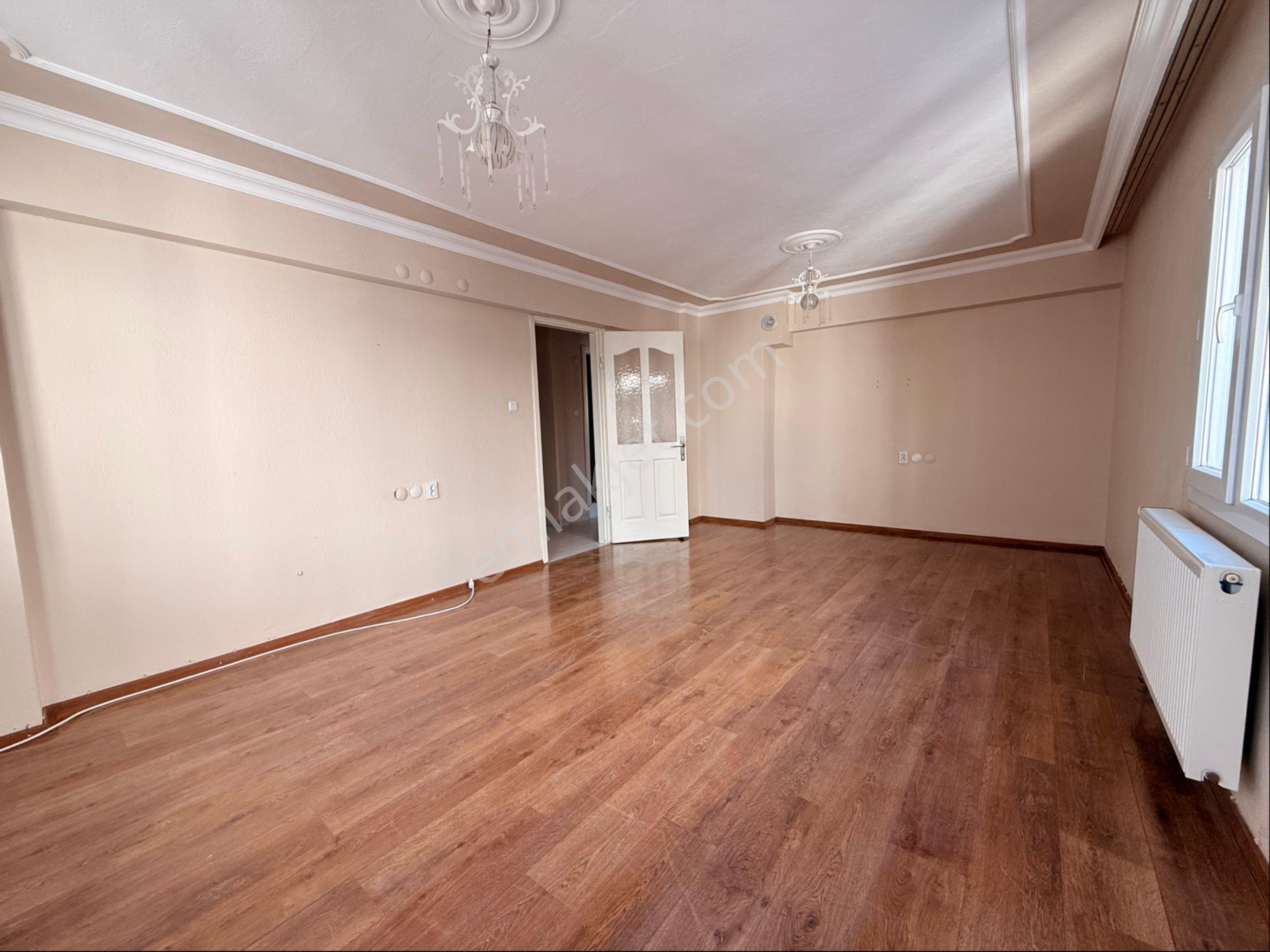 Torbalı Tepeköy İzban Durağı Karşısı Site İçi 3+1 Arakat Asansörlü Bakımlı Kiralık Daire - Görsel 31