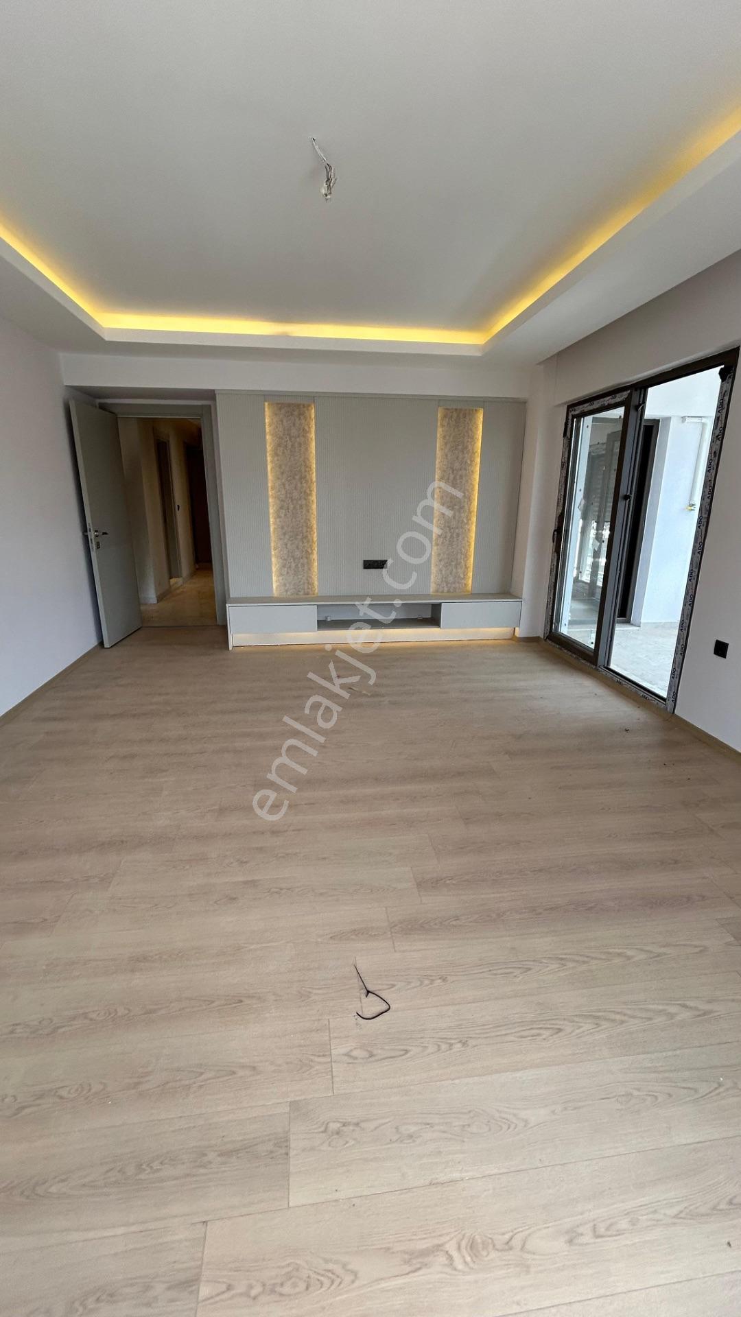 Torbalı Satılık 3+1 Havuzlu Sitede Sıfır Daire - Görsel 24