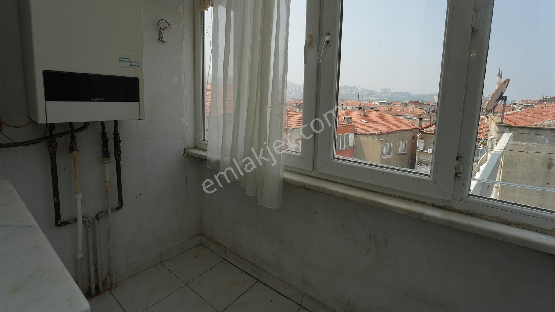 C21 Cius; Eski Pazar Caddesinde 3+1 Taşınmaya Hazır Daire - Görsel 24