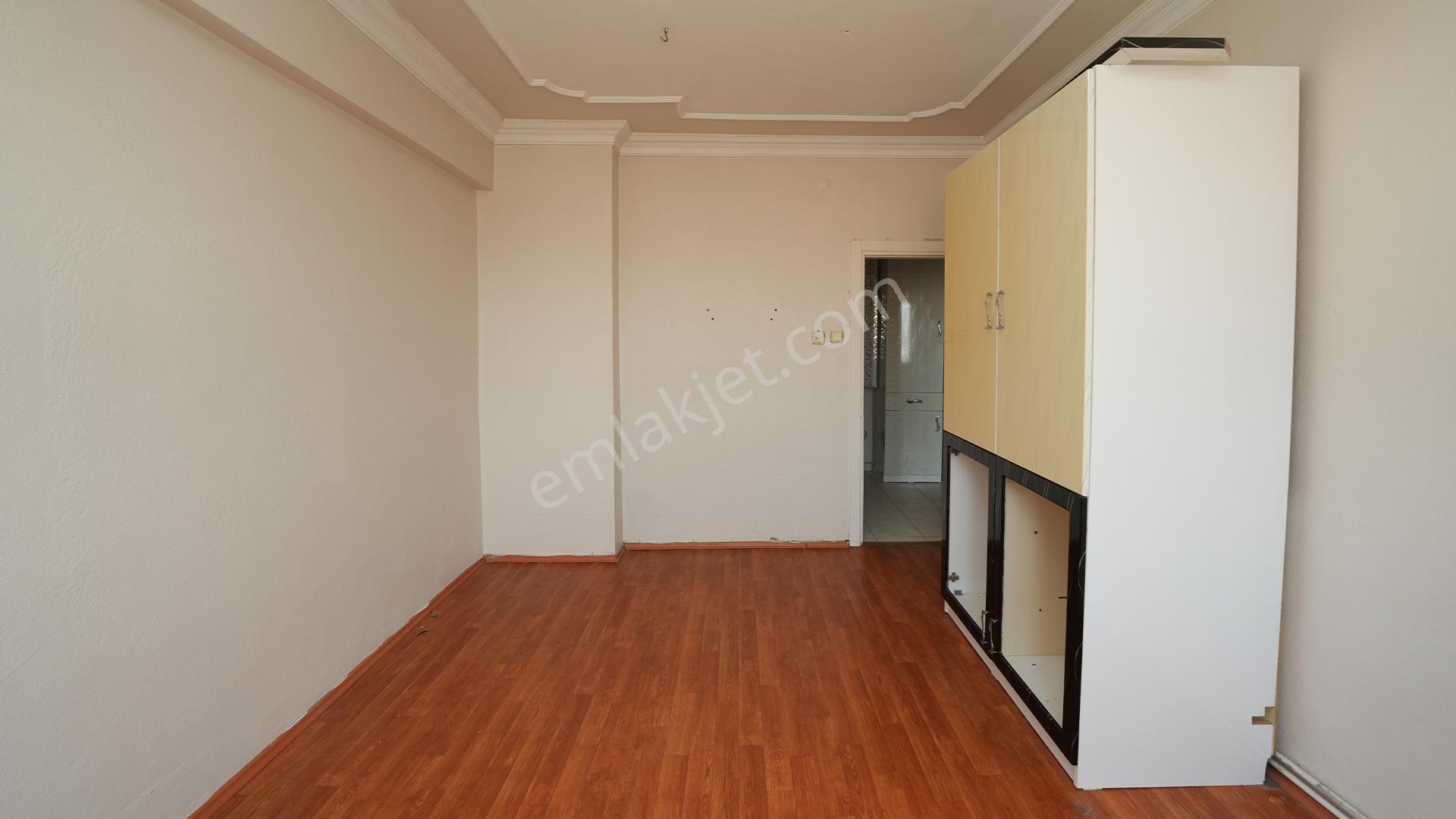 C21 Cius; Eski Pazar Caddesinde 3+1 Taşınmaya Hazır Daire - Görsel 18