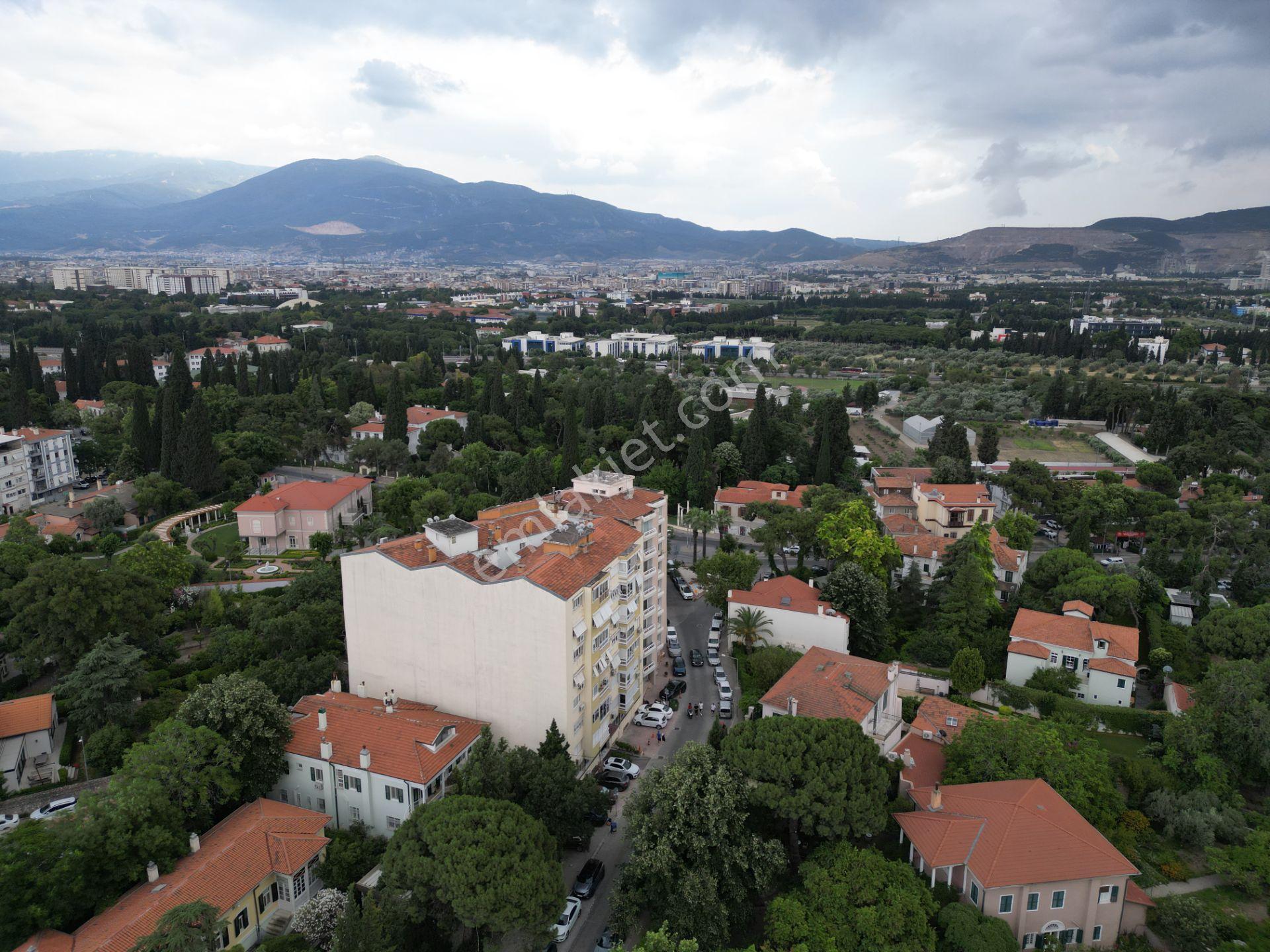 Bornova’nın Kalbinde Huzurlu Bir Muhitte Satılık 3+1 Daire - Görsel 8