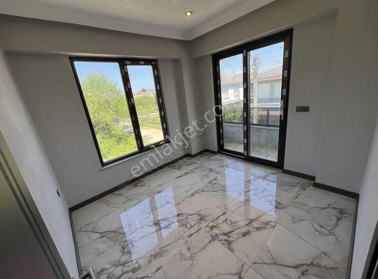 Karasu'da Denize Yakın Havuzlu 3+1/4+1 Lüks Villa Seçenekleri. - Görsel 17