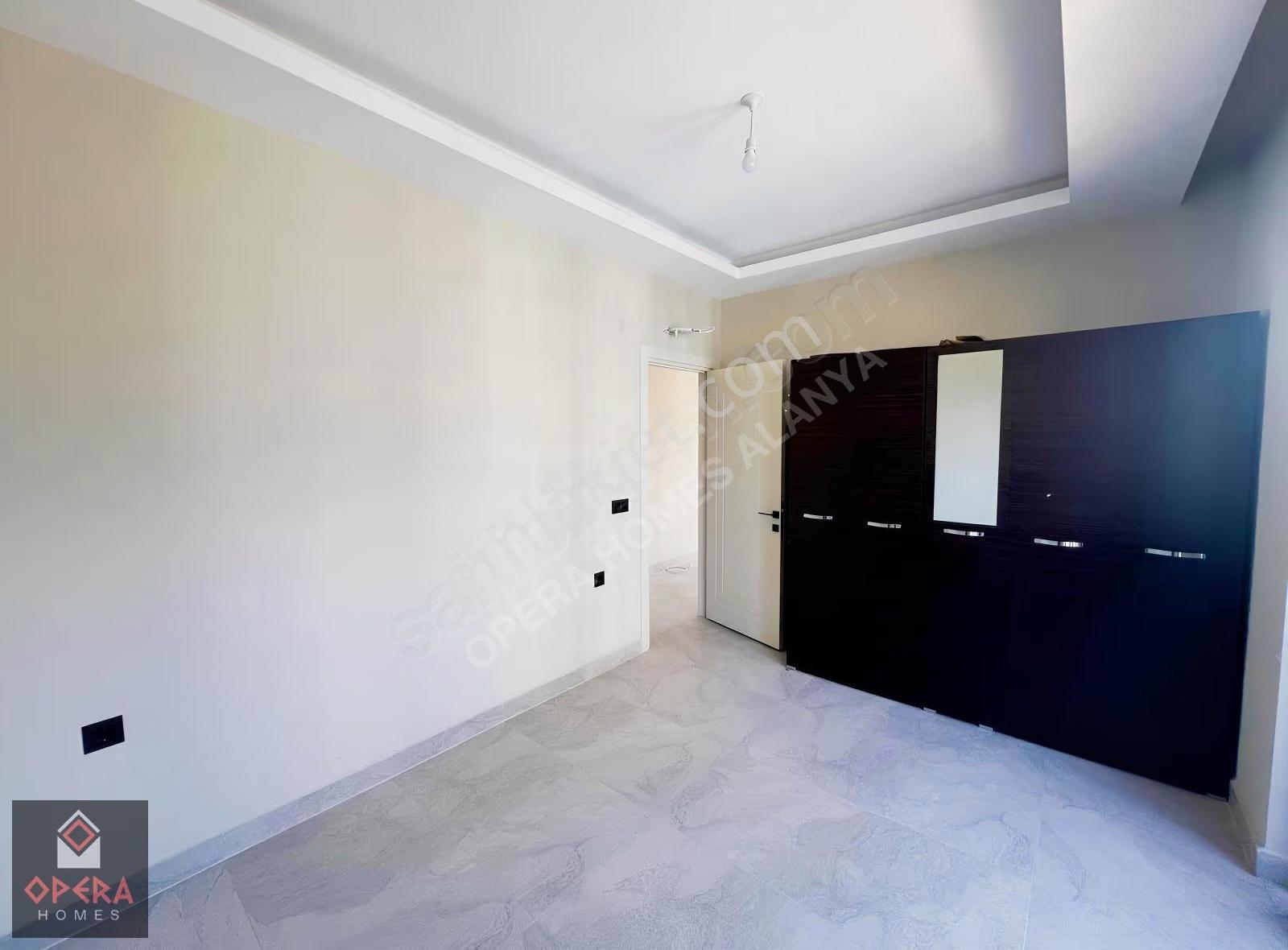 Mahmutlar'da Kiralık Merkezi Konum 1+1 Daire - Görsel 14