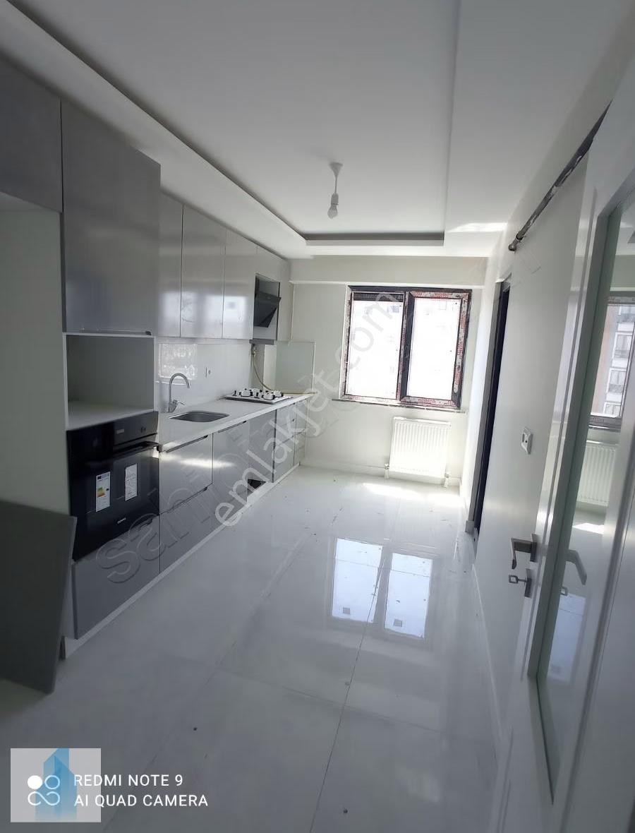 Bağcılar Meydana Yakın Lüks Site İçinde 3+1, 130 M2 Harika Daire - Görsel 18