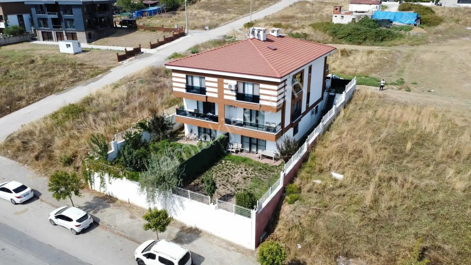 Turyap Soner'den Satılık Yalova Merkezde 5+1 Villa