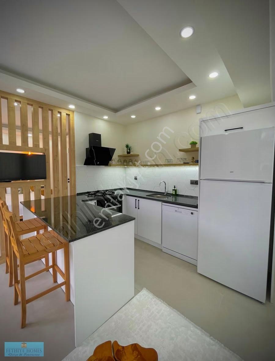 Fethiye Taşyaka'da Modern Tasarım Eşyalı 1+0 Eşyalı Daire
