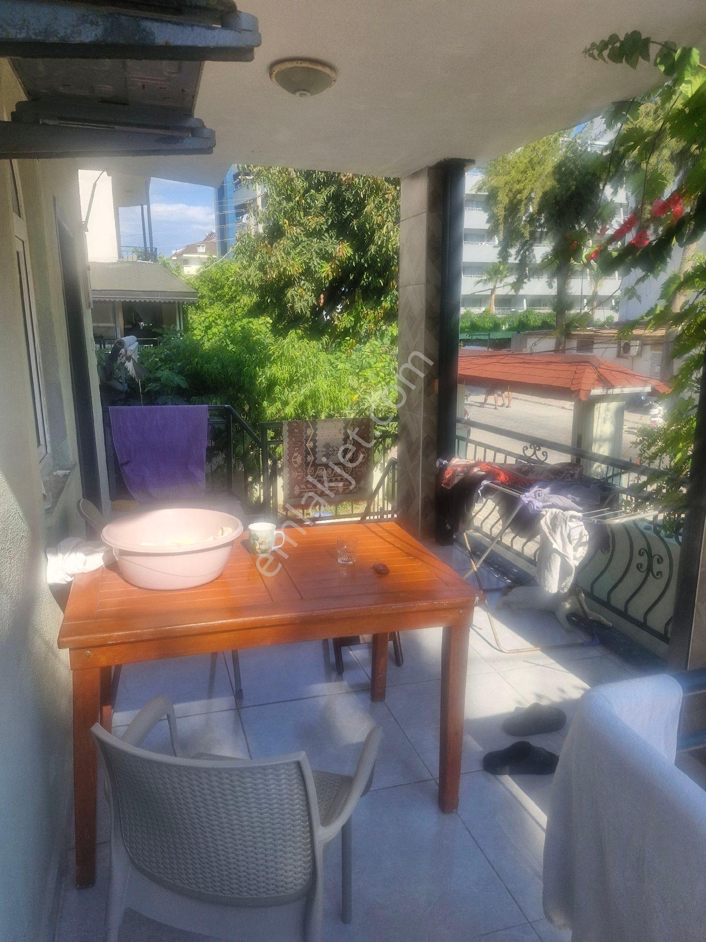 Satılık 3 Katlı Deniz Manzaralı Villa - Görsel 30