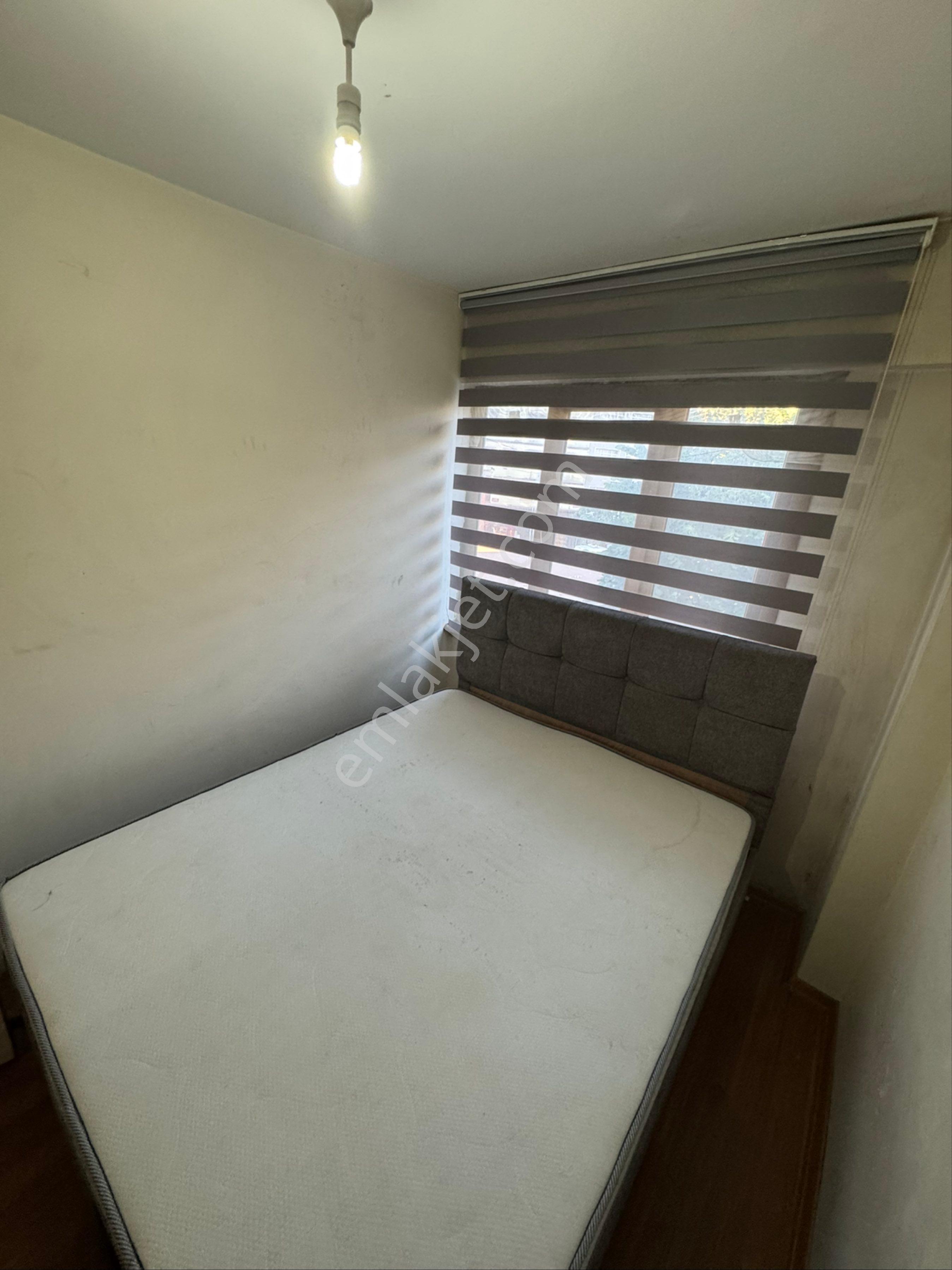 Beyoğlu Kasımpaşa Kızılay Meydanında 1+1 Kiralık Daire - Görsel 6