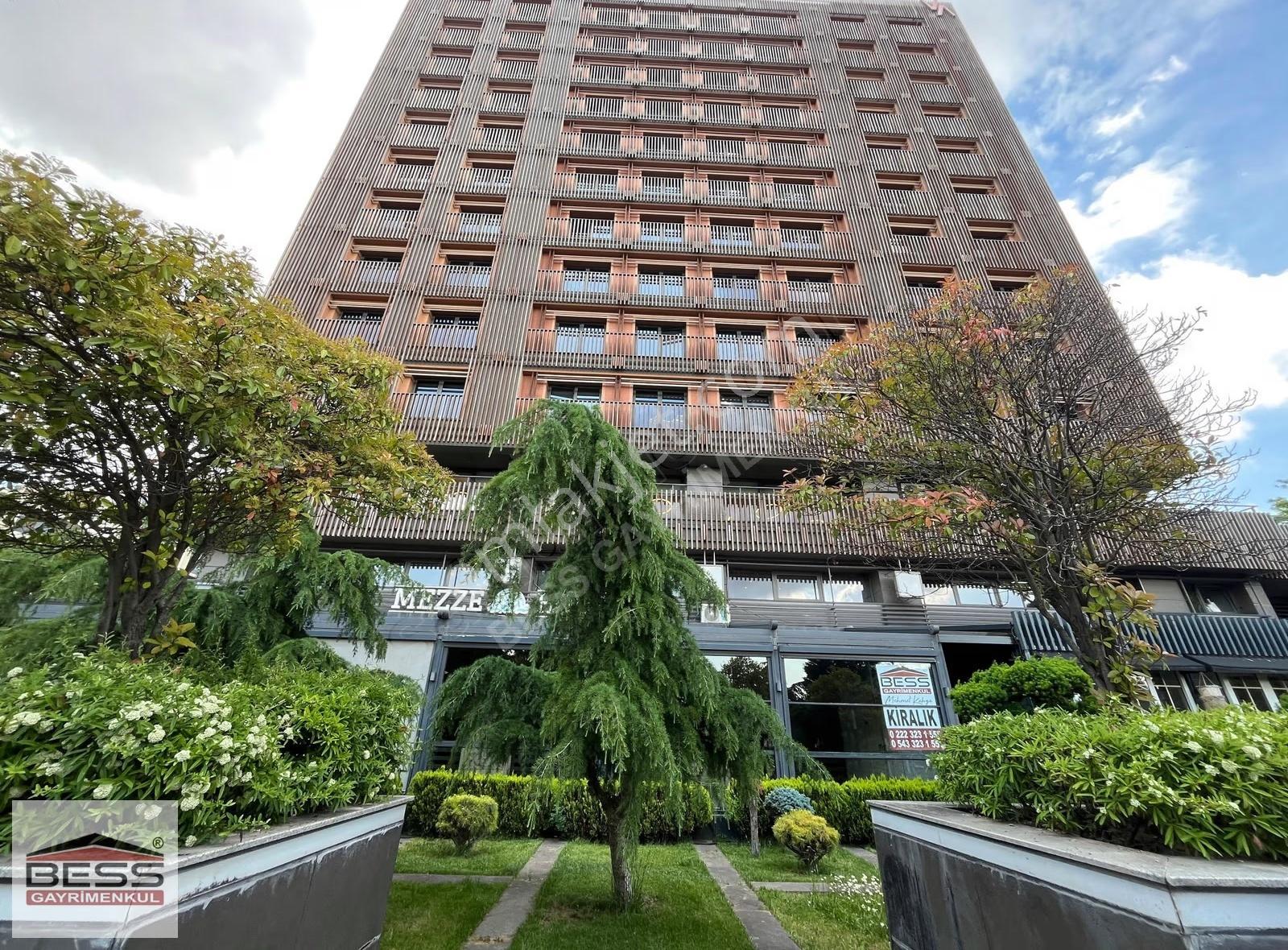 Bess'den İsmet İnönü-1 Caddesi Merkezi Konumda Kiralık İş Yeri - Görsel 25