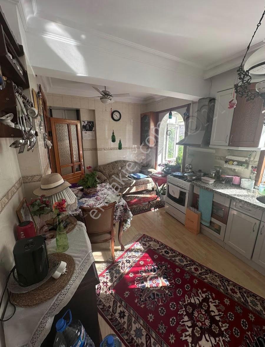 Ressam Salih Erimez Caddesi Üzerinde 3+1 'den 2+1 ' Çevrilmiştir - Görsel 24