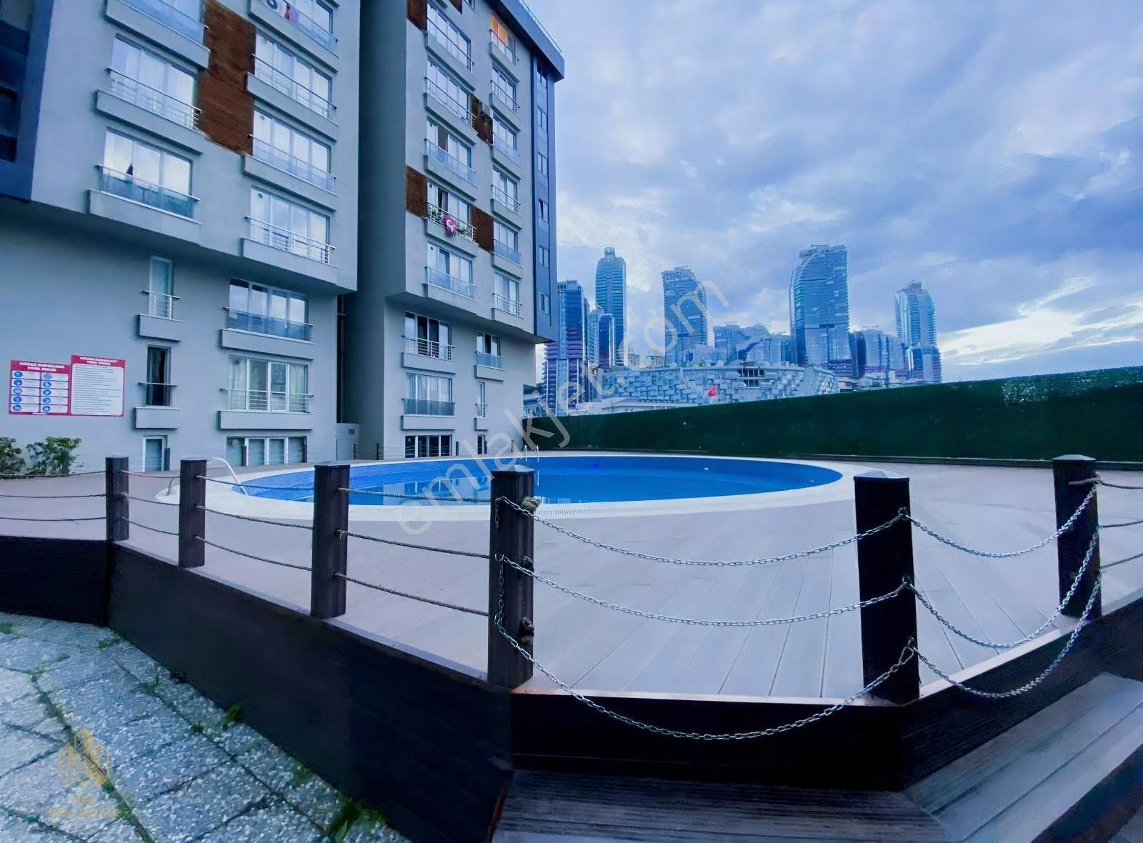 Ayazağa Green Pıne Sitesi'nde Ön Cephe 1+1 - Görsel 5