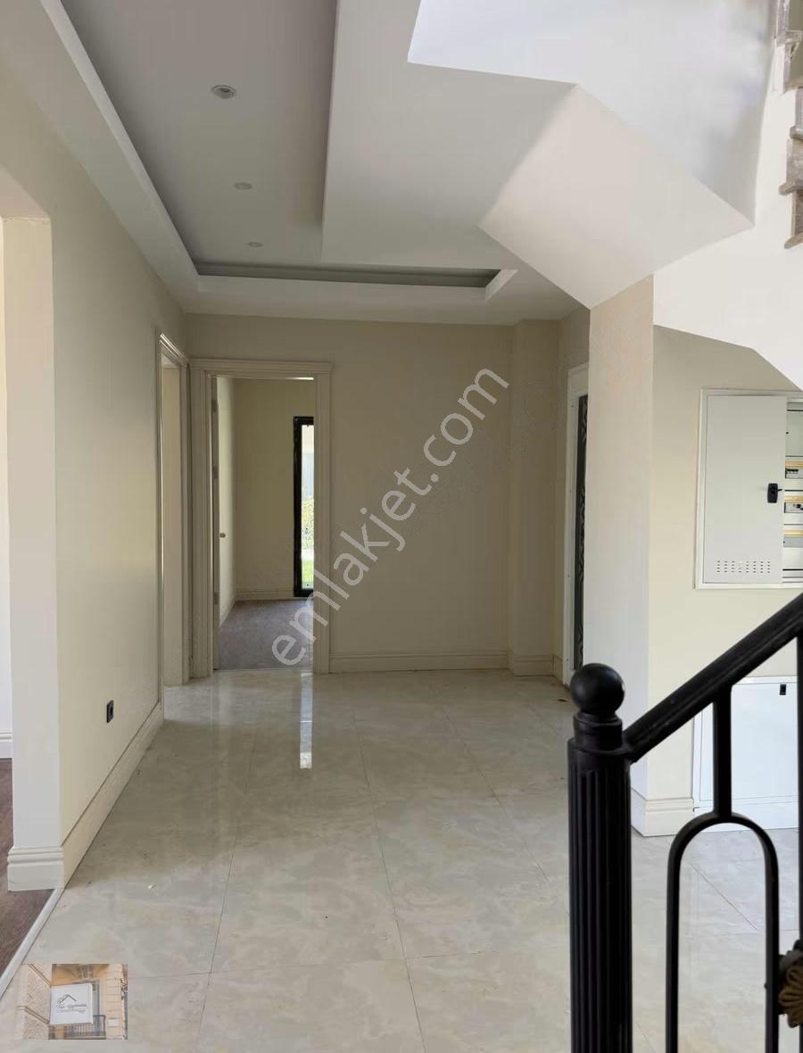 Kumburgaz Queen Villas ' Ta 5+1 Müstakil Özel Havuzlu Lüx Villa - Görsel 5