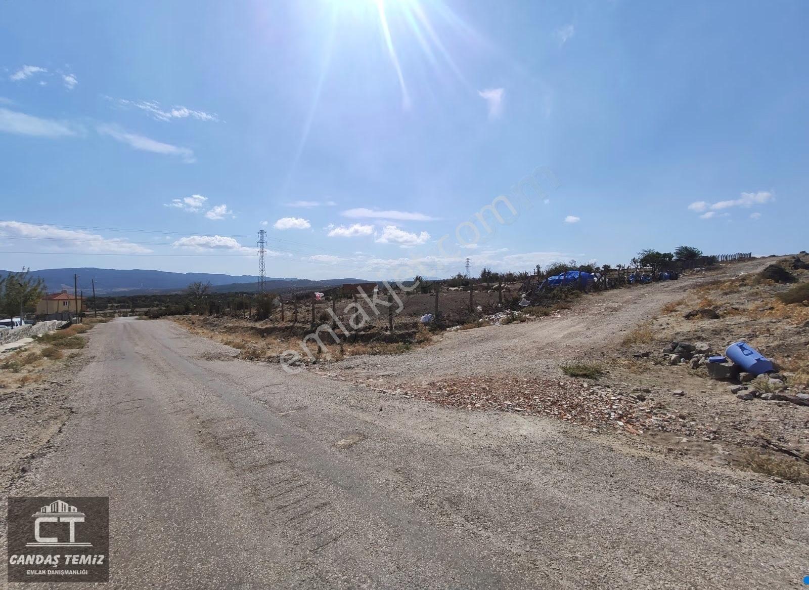 Ct'den Ayvacık Hamdibey'de Assos'a 15dk.357m2 İmarlı Köşe Parsel