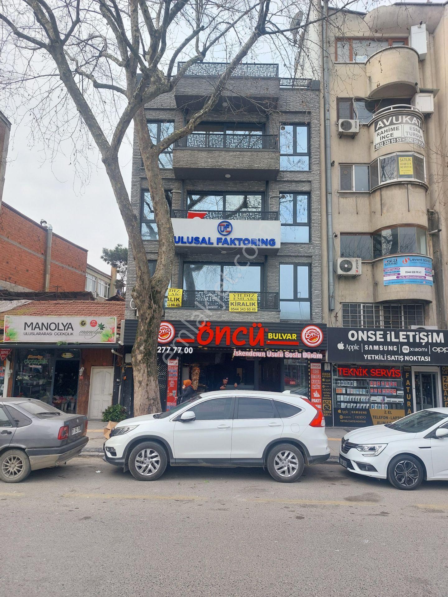 Atatürk Bulvarı Cepheli Kiralık Ofis - Görsel 15