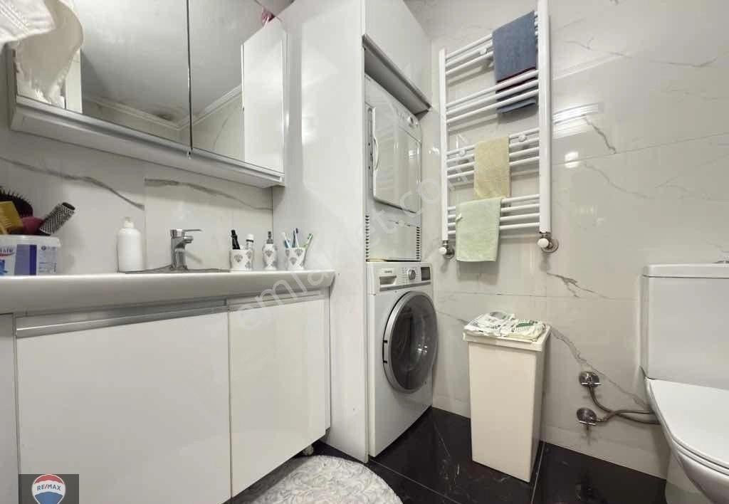 Kuşadası Merkez Türkmen Mahallesinde Doğalgazlı 3+1 Satılık Daire - Görsel 11