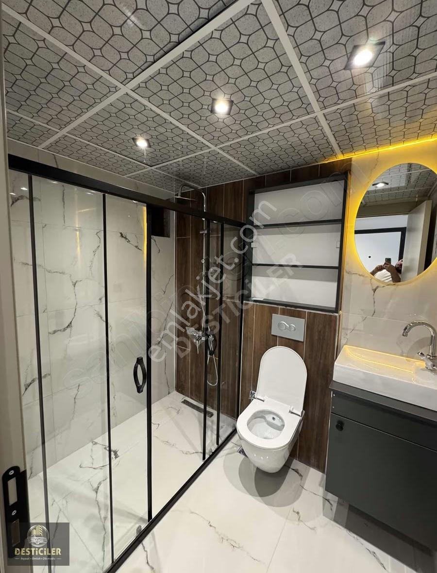 Eı-çamlıca Mah Birlik Cd Yakını Ebeveyn Banyo Giyinme Odalı 2+1 - Görsel 10