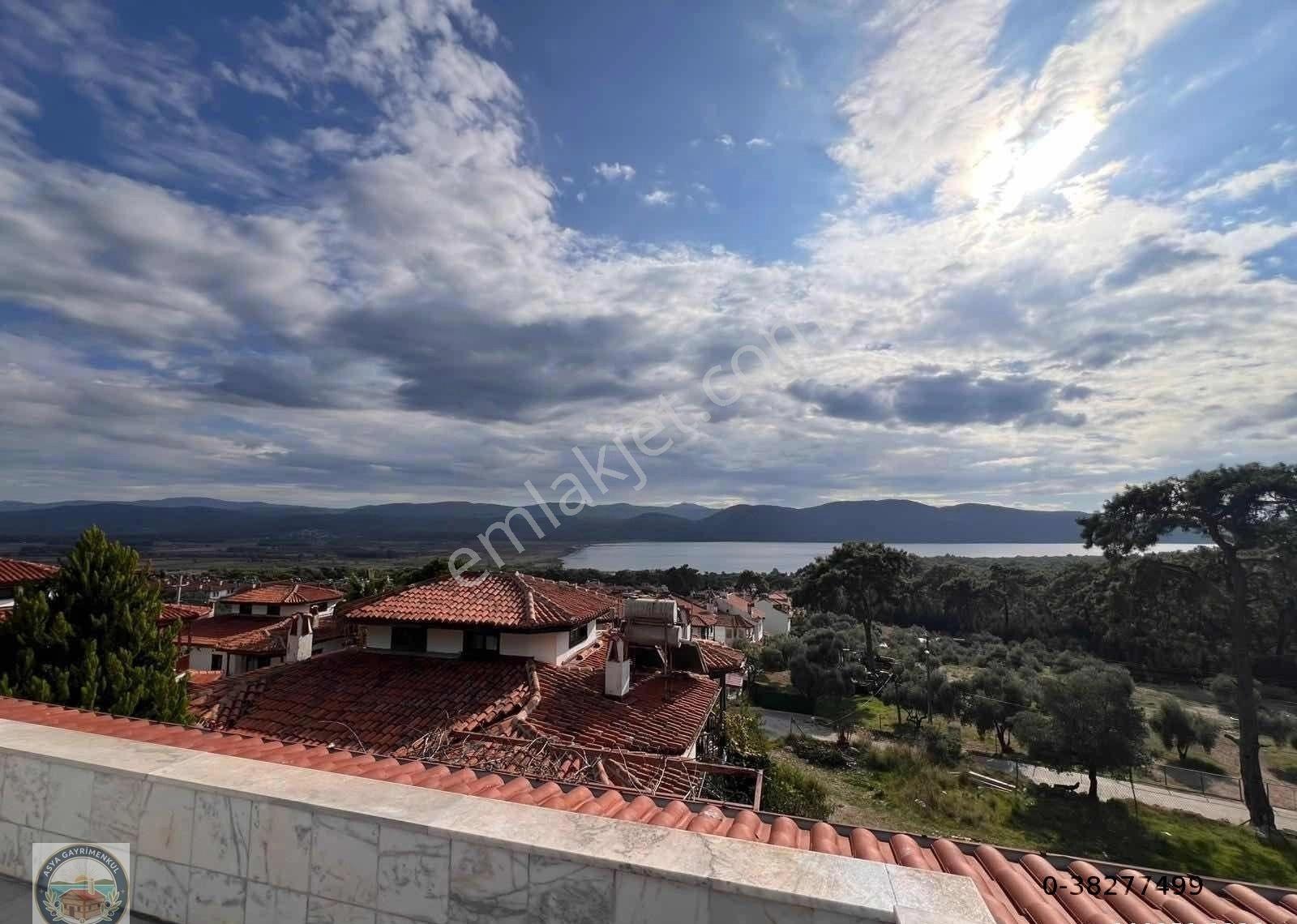 Akyaka'da Panoramik Deniz Manzaralı, Lüks Tripleks Villa - Görsel 35