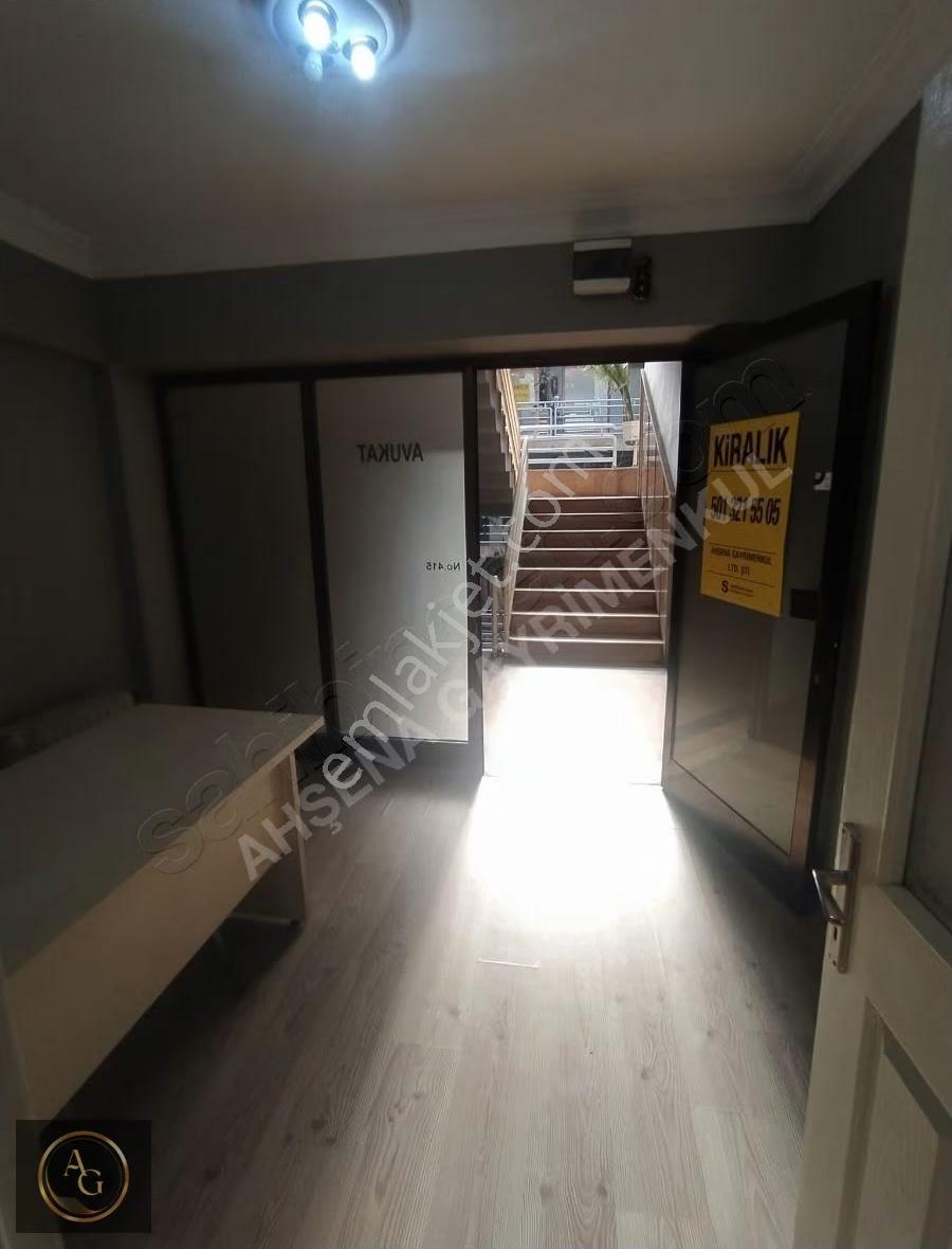 Ahşena Gayrimenkul'den Bursa Merkezde Eşyalı 1+1 Kiralık Ofis - Görsel 14