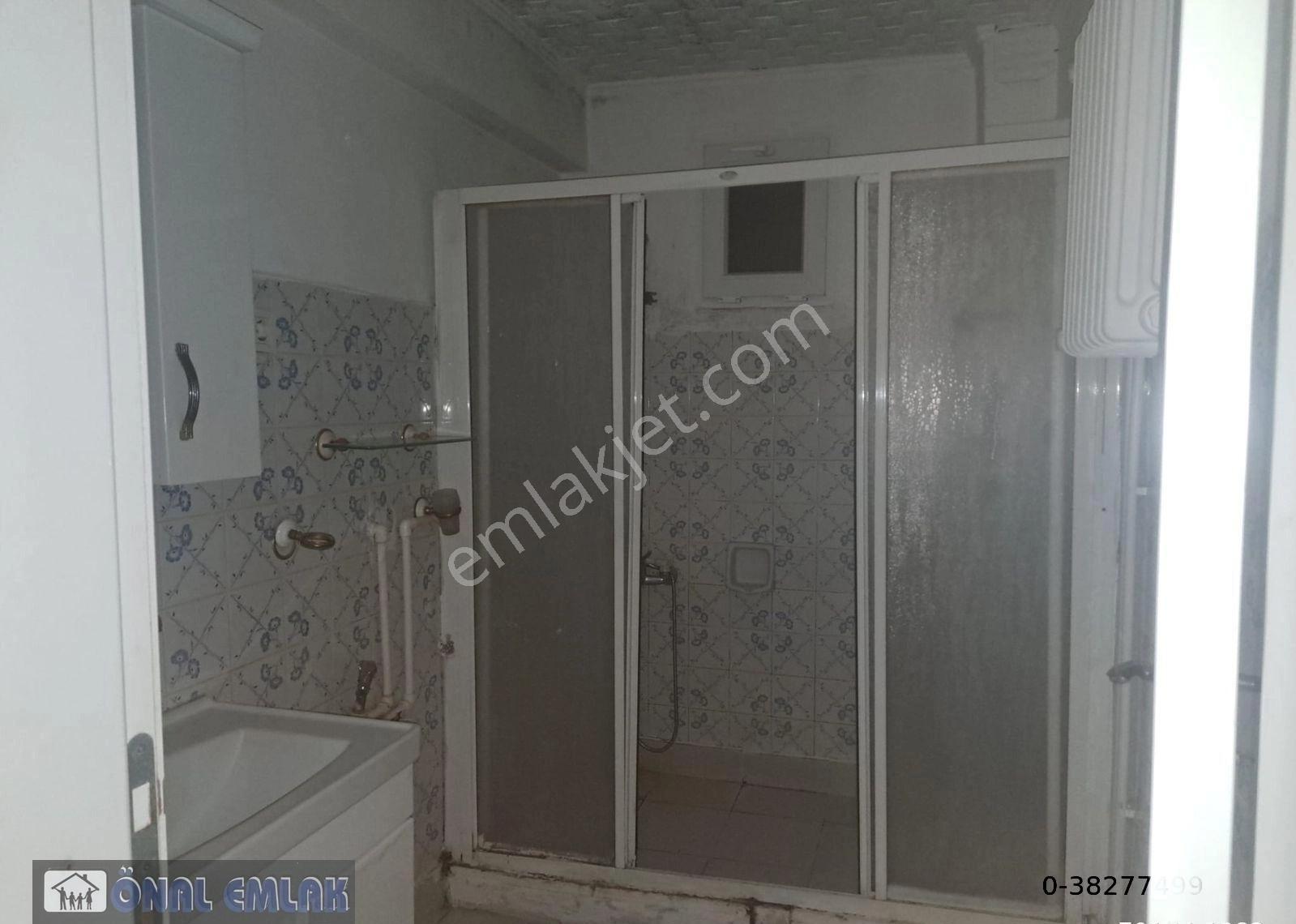 Önaldan Dikmen Salkım Söğüt Cad. Üzeri 3+1 Y. Giriş - Görsel 12
