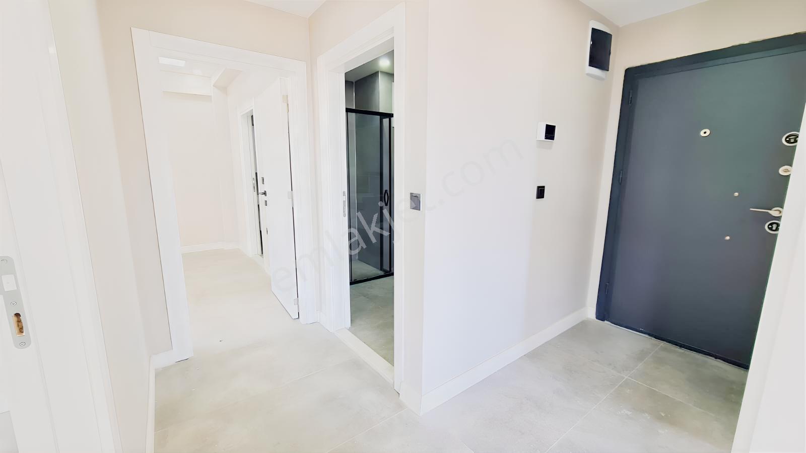Altıntaş Ta Lüks Havuzlu Site İçinde Kiralık 2+1 Daire - Görsel 13