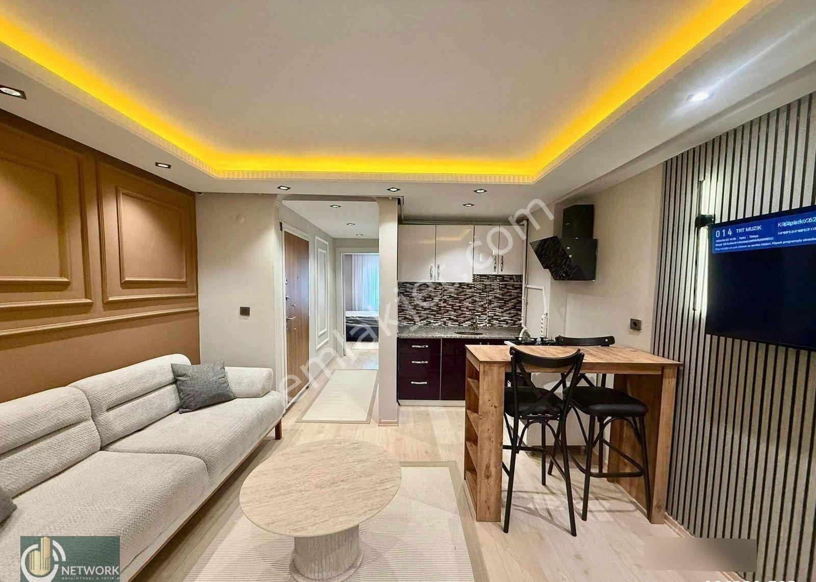 +37.000 Tl Hazır Kiracılı+cadde Dibi Ulaşım'a Yakın Eşyalı 1+1 - Görsel 13