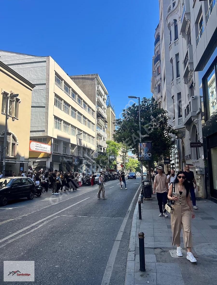 Teşvikiye Caddesi'nde Kiralık 190m² 1. Kat İş Yeri - Görsel 10