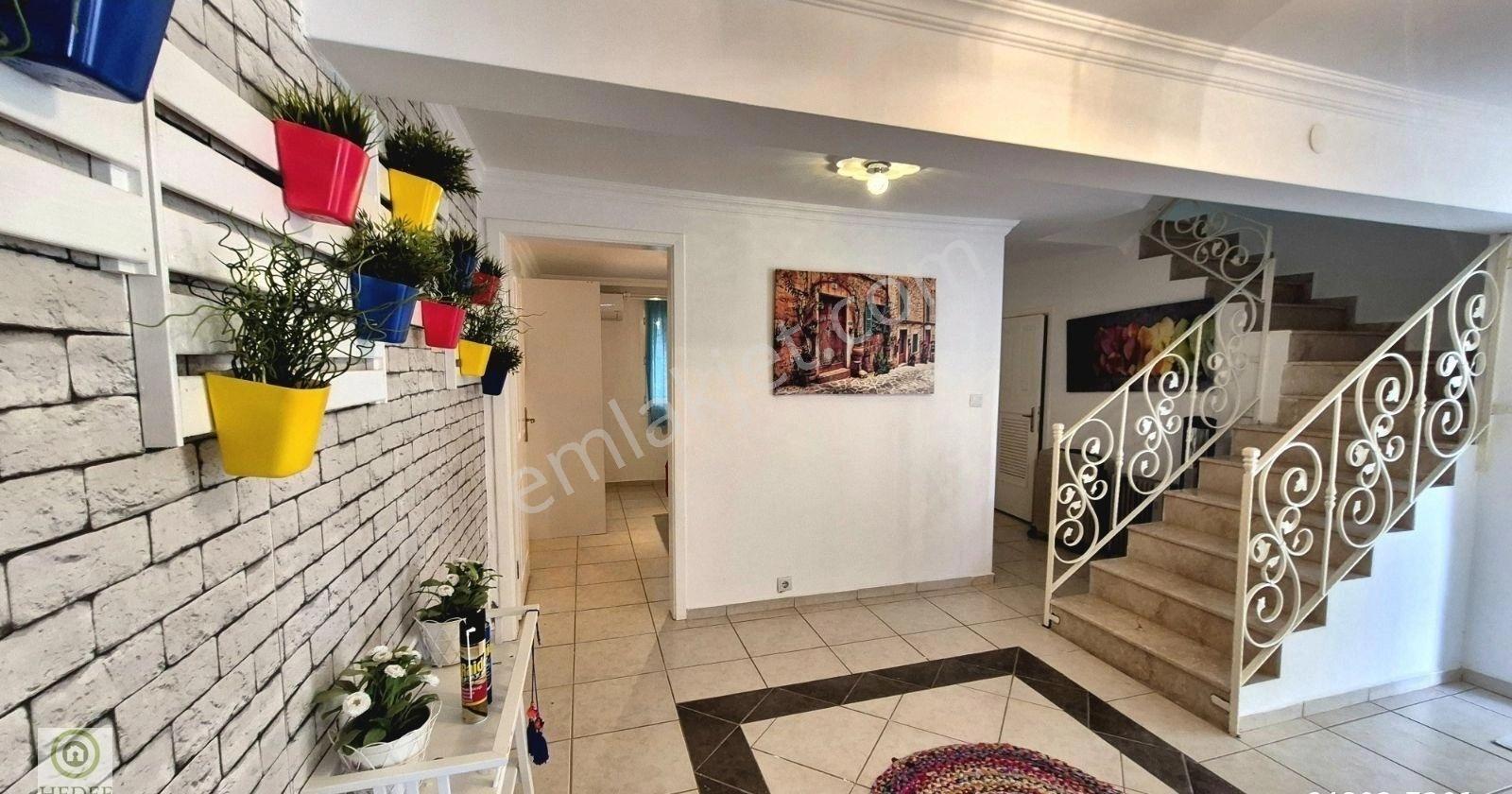 Bodrum Bardakçıda Deniz Manzaralı Teraslı İkiz Dubleks Villa - Görsel 18