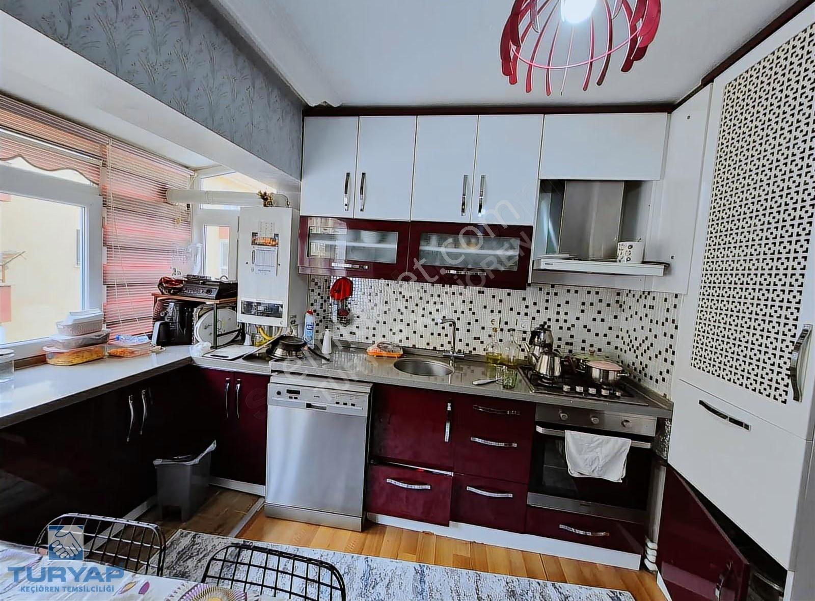 Kuşcağız Mah. Cadde Üzeri 4,1+1 Kapalı Teras Dübleks - Görsel 25