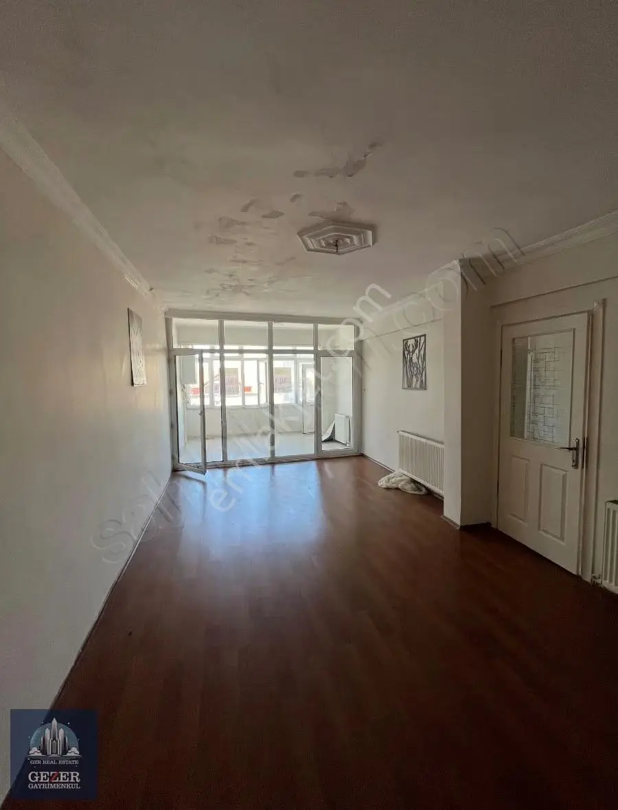 Küçükköyde Merkezi Konumda 110 M2 Kiralık 2+1 Daire - Görsel 4