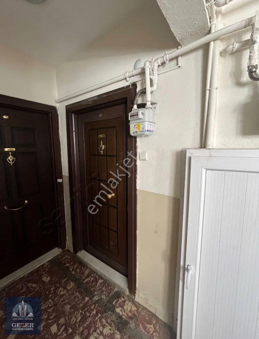 Küçükköyde Merkezi Konumda 110 M2 Kiralık 2+1 Daire - Görsel 2