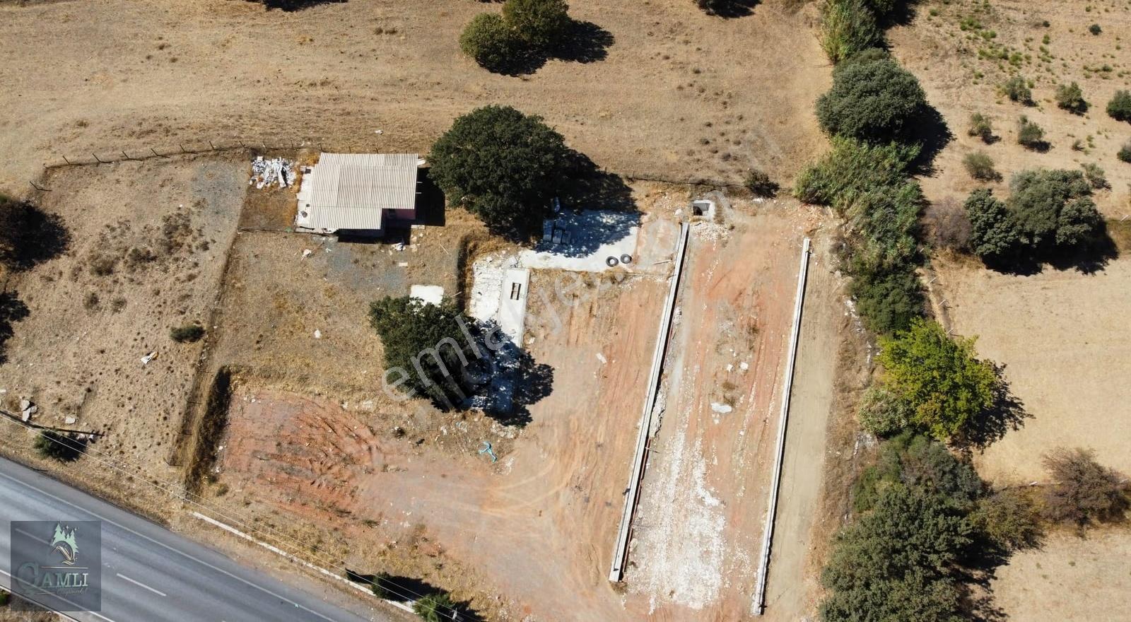 Çamlı Gayrimenkulden Ana Cadde Üstü Kiralık Tarla - Görsel 3