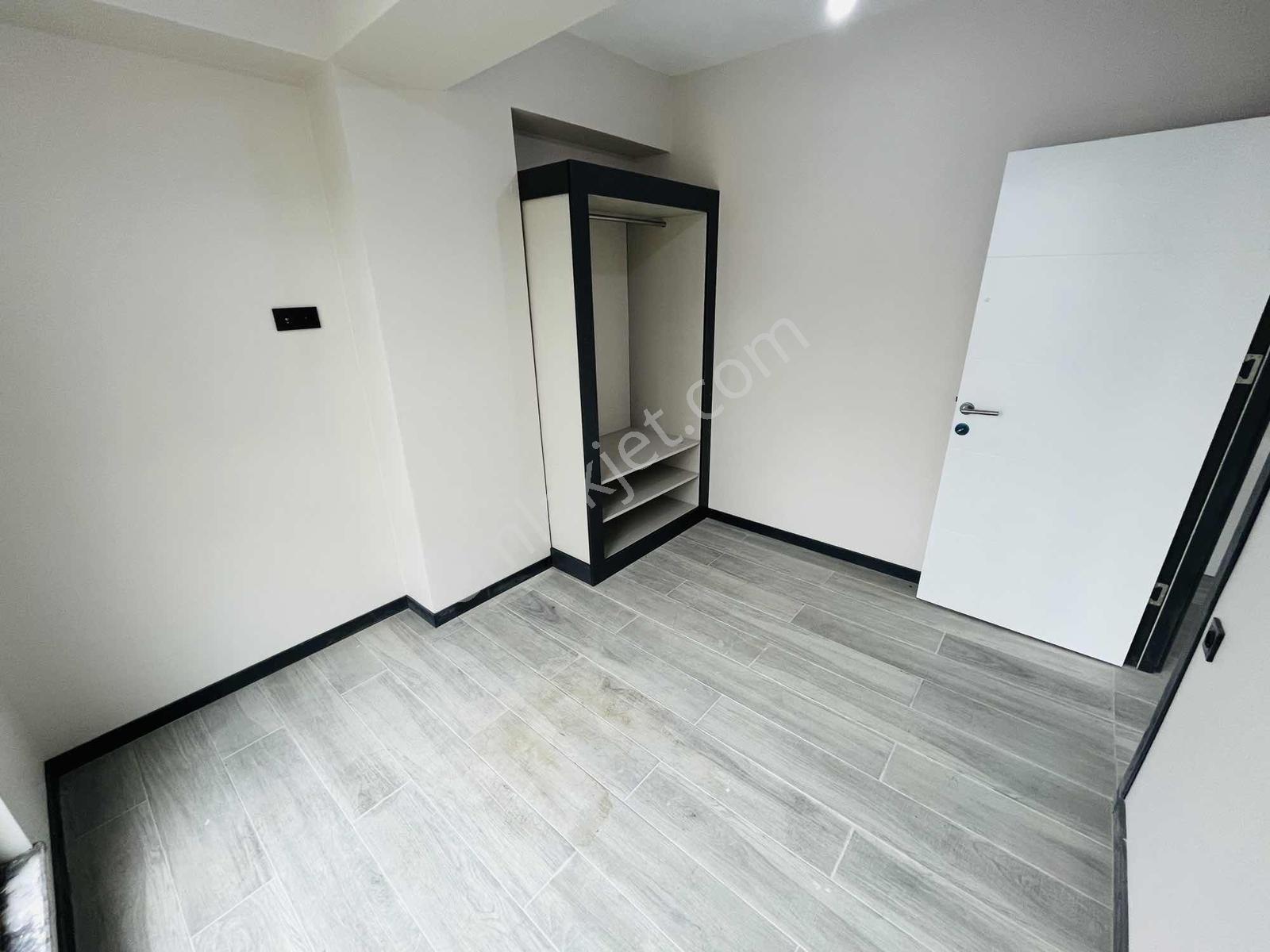 Çerkezköy İstasyon Mahallesi Tepe Yolu Üstünde 1 + 1 Daire - Görsel 35
