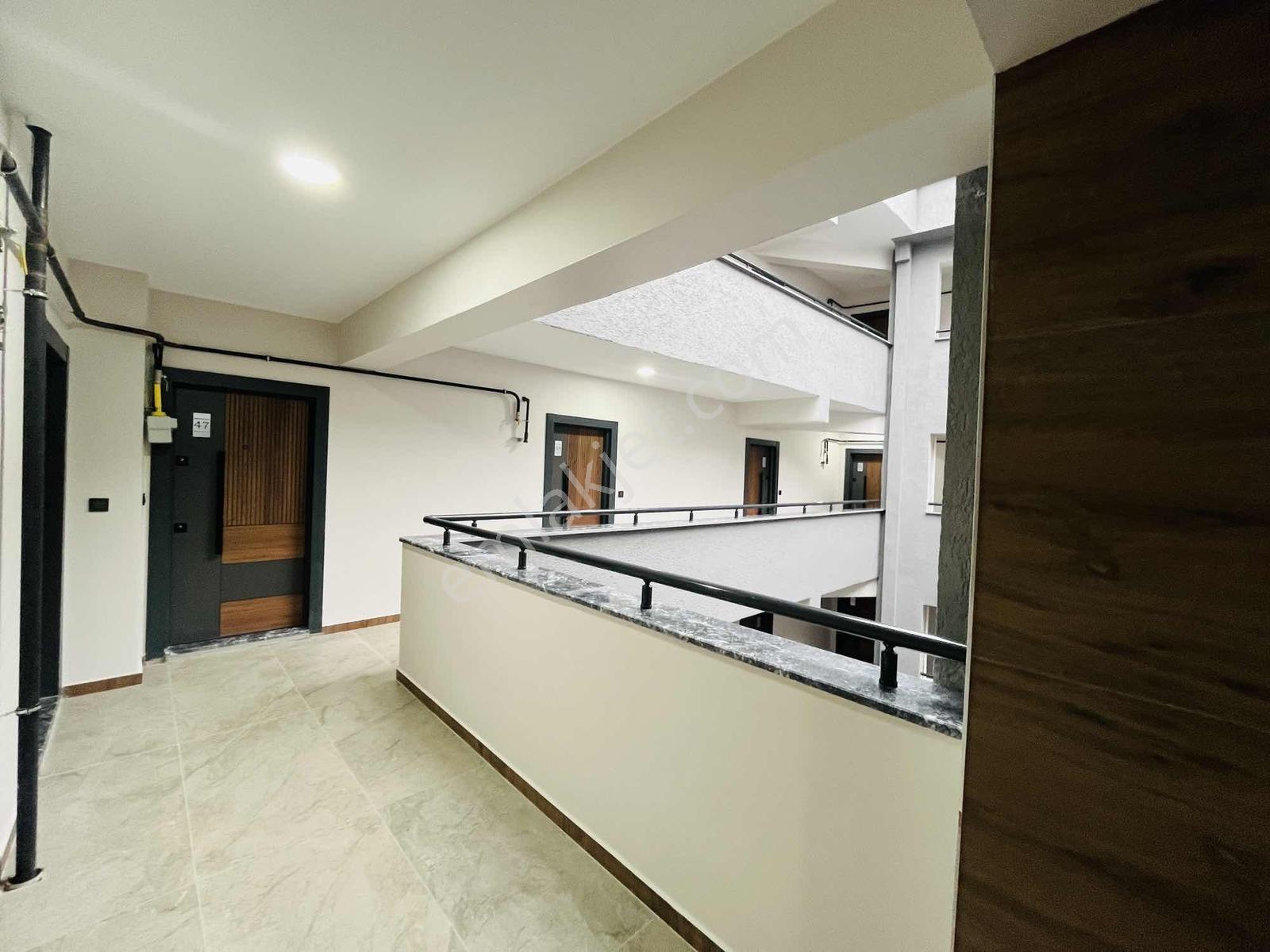 Çerkezköy İstasyon Mahallesi Tepe Yolu Üstünde 1 + 1 Daire - Görsel 31