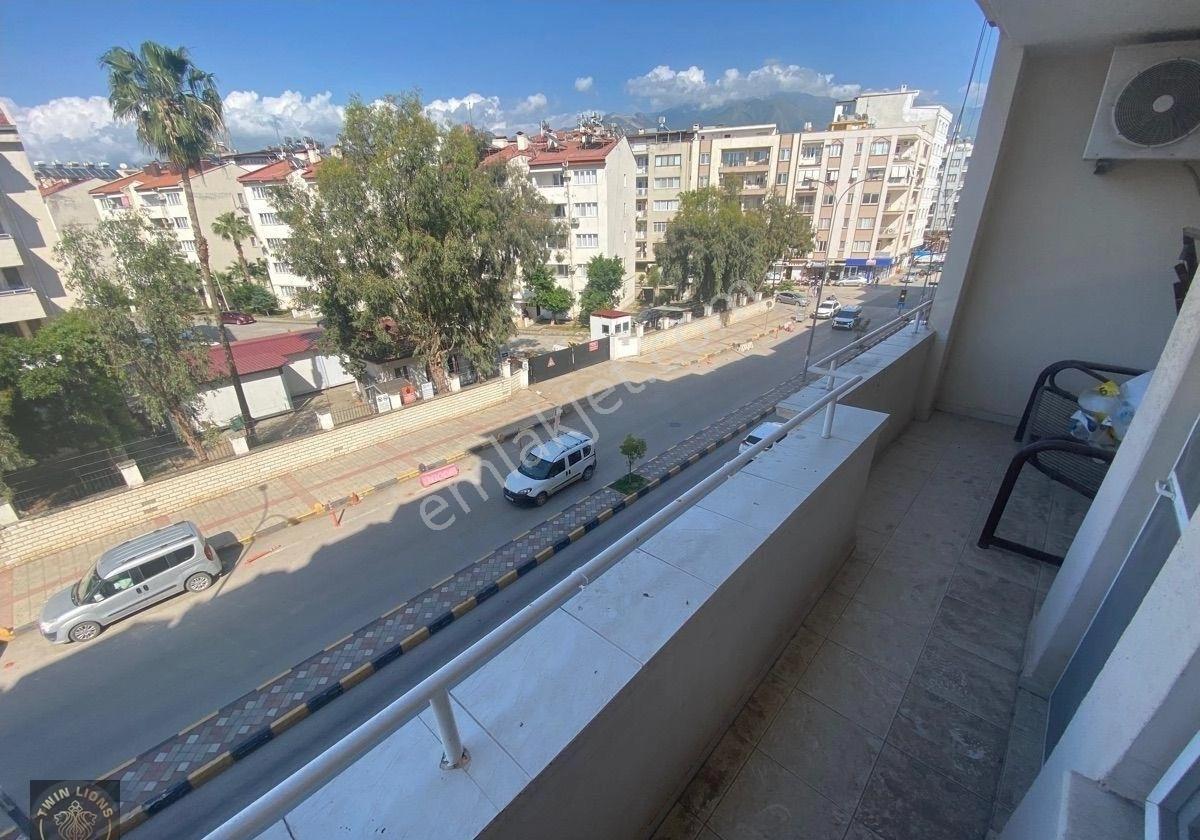 İskenderun Fener Caddesinde Sahile 200 M Satılık 3+1 Geniş Daire - Görsel 21