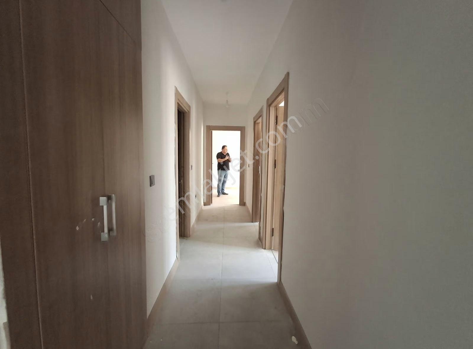 İkizler Gayrimenkul'den Fahrikayahanda Kiralık 3+1 Toki Dairesi. - Görsel 23