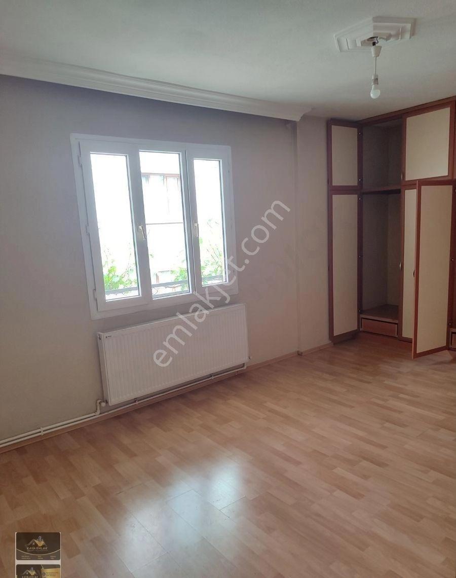 Kemalpaşanın Merkezinde Yeni Adliye Binasına Yakın Kiralık 3+1 Daire - Görsel 11