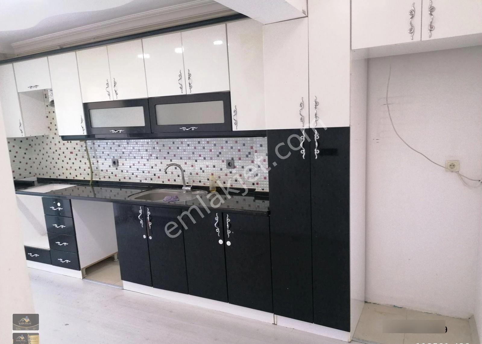 Kemalpaşanın Merkezinde Acil Satılık 110 M2 2+1 Doğalgazlı Daire - Görsel 8