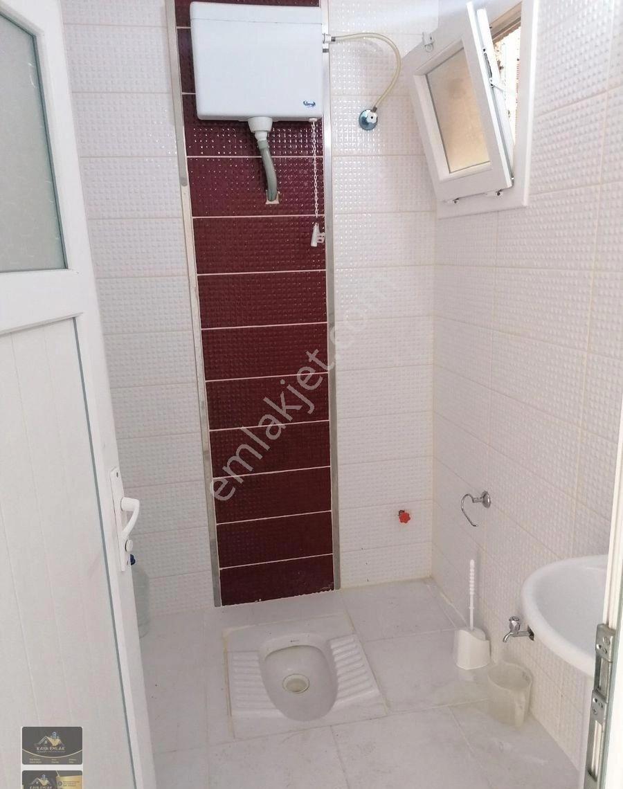 Kemalpaşanın Merkezinde Acil Satılık 110 M2 2+1 Doğalgazlı Daire - Görsel 12